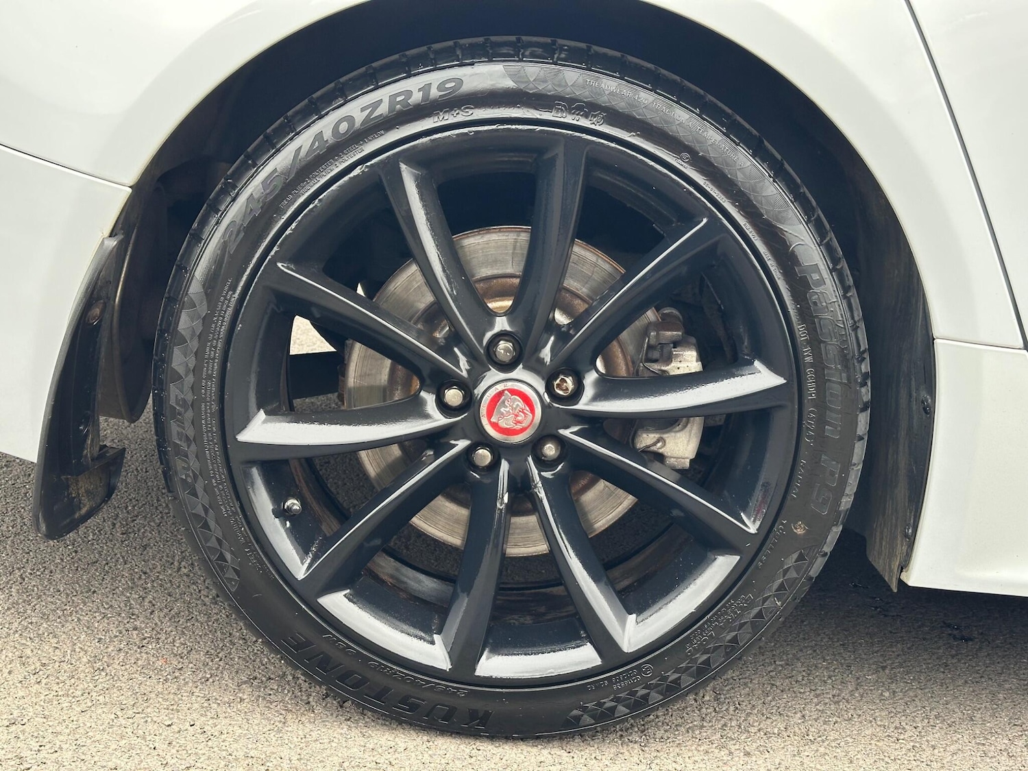 Used Jaguar XF 2015 for sale - 76996829: Photo 41