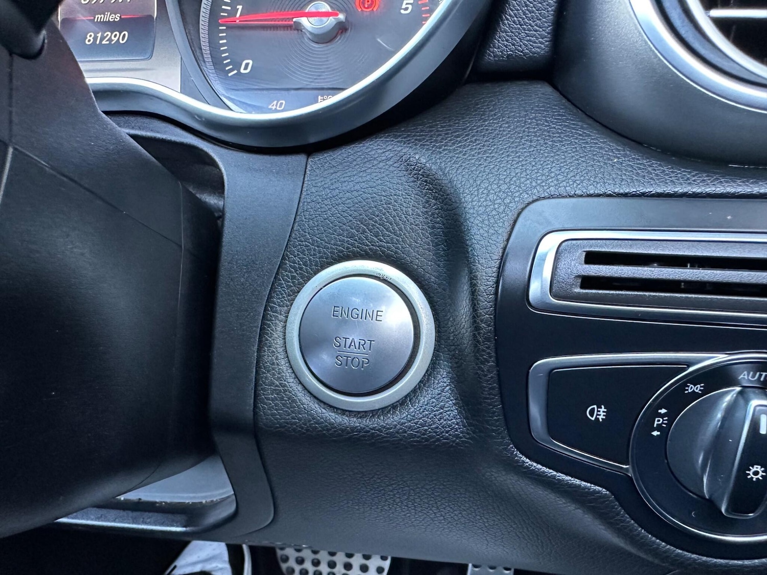 Used Mercedes-Benz C Class 2017 for sale - 76013385: Photo 40