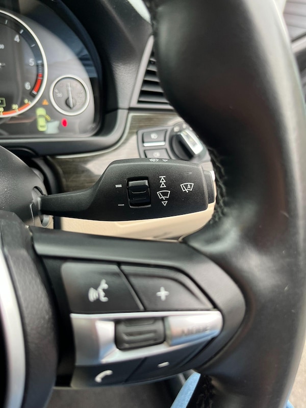 Used BMW 5 Series 2013 for sale - 76282968: Photo 17