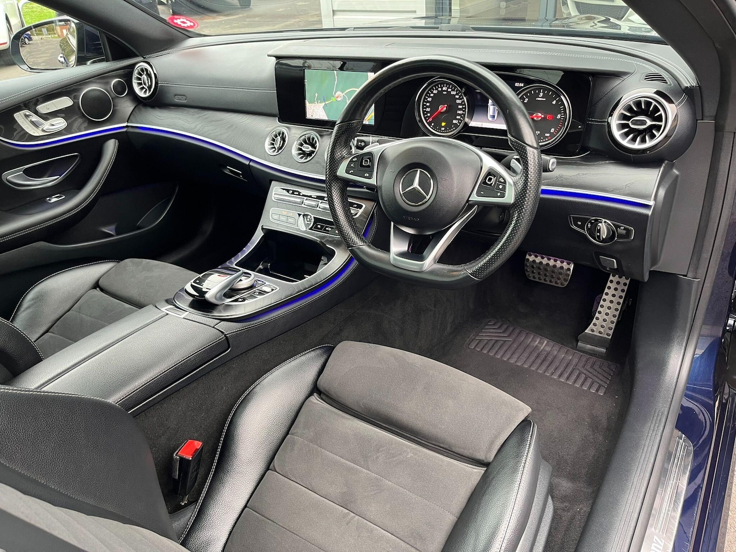 Used Mercedes-Benz E Class 2017 for sale - 76990227: Photo 14