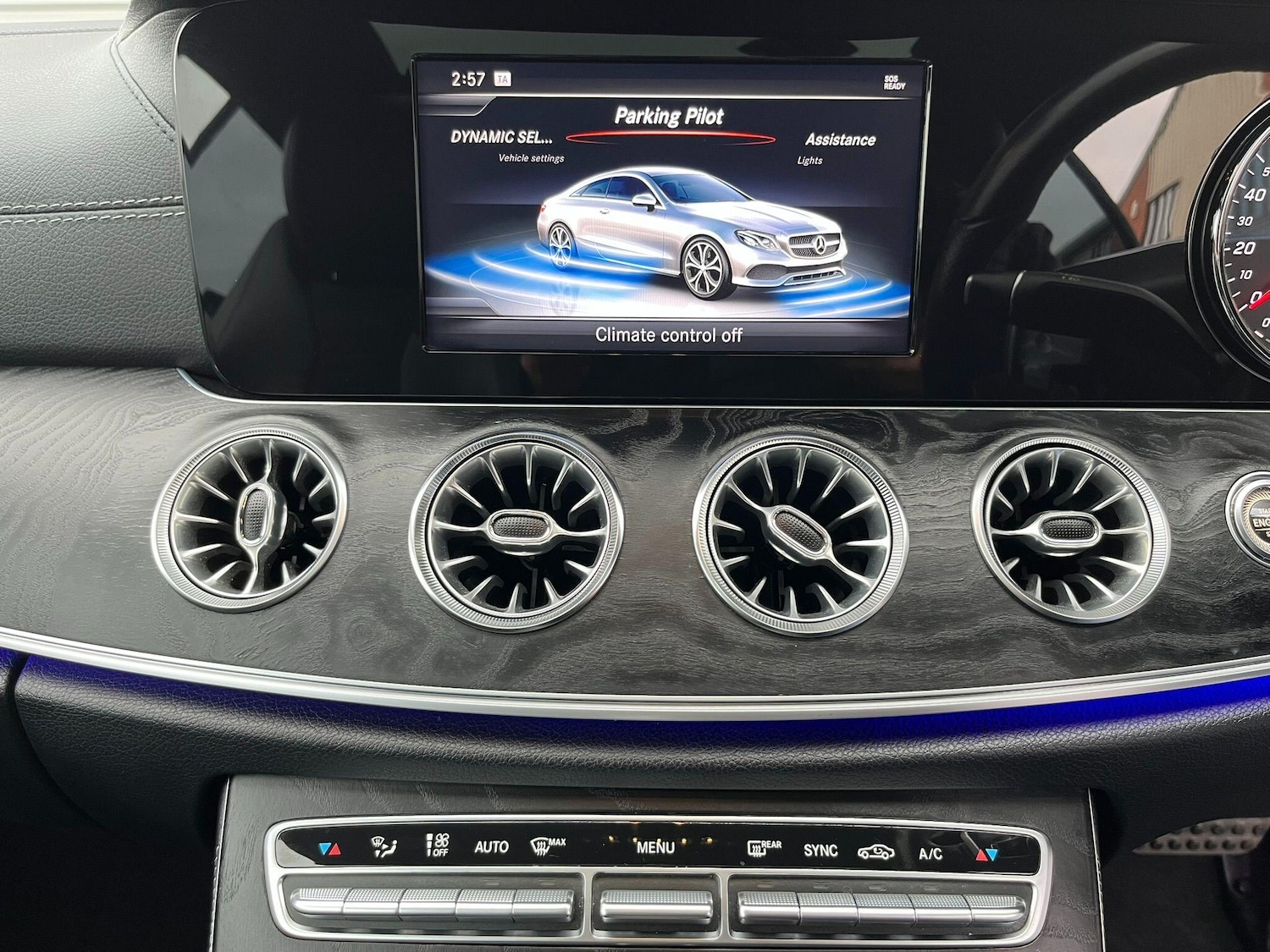 Used Mercedes-Benz E Class 2017 for sale - 76990227: Photo 26