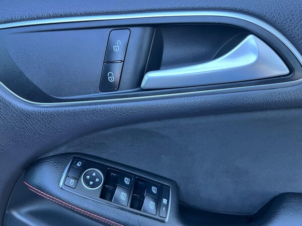 Used Mercedes-Benz B Class 2015 for sale - 76189817: Photo 13