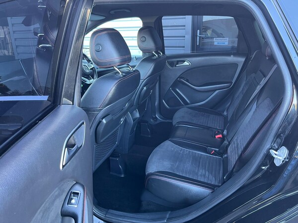 Used Mercedes-Benz B Class 2015 for sale - 76189817: Photo 30