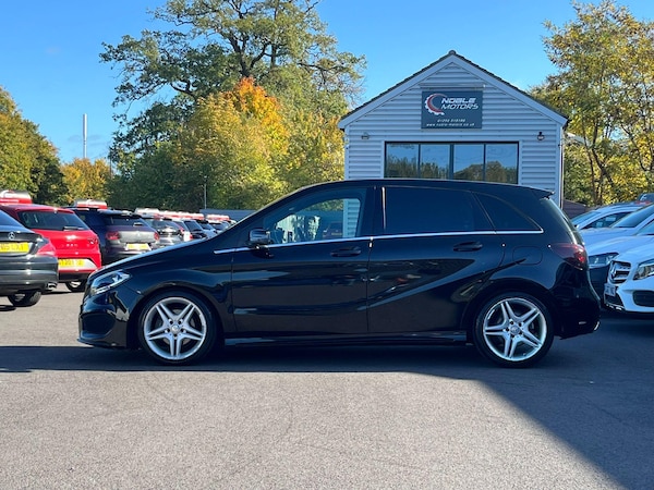 Used Mercedes-Benz B Class 2015 for sale - 76189817: Photo 4