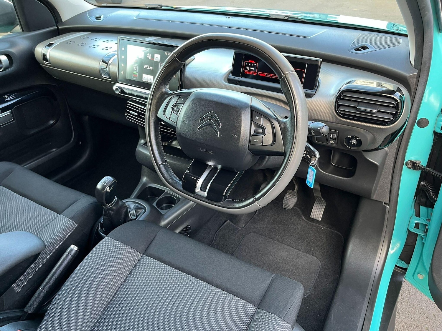 Used Citroen C4 Cactus 2015 for sale - 76715065: Photo 12