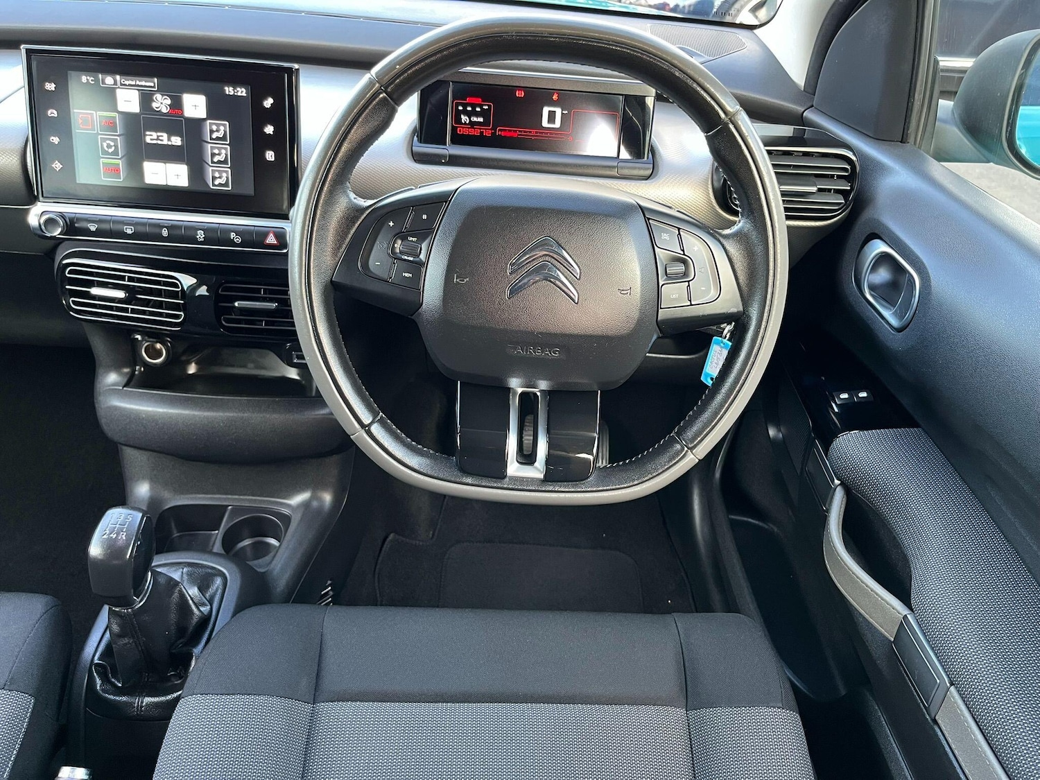 Used Citroen C4 Cactus 2015 for sale - 76715065: Photo 15