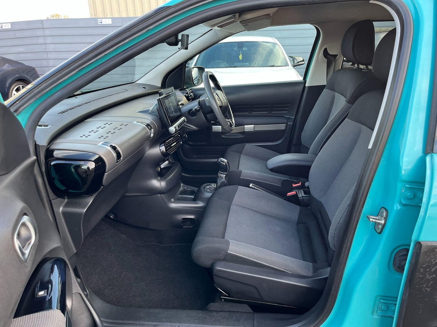 Used Citroen C4 Cactus 2015 for sale - 76715065: Photo 25