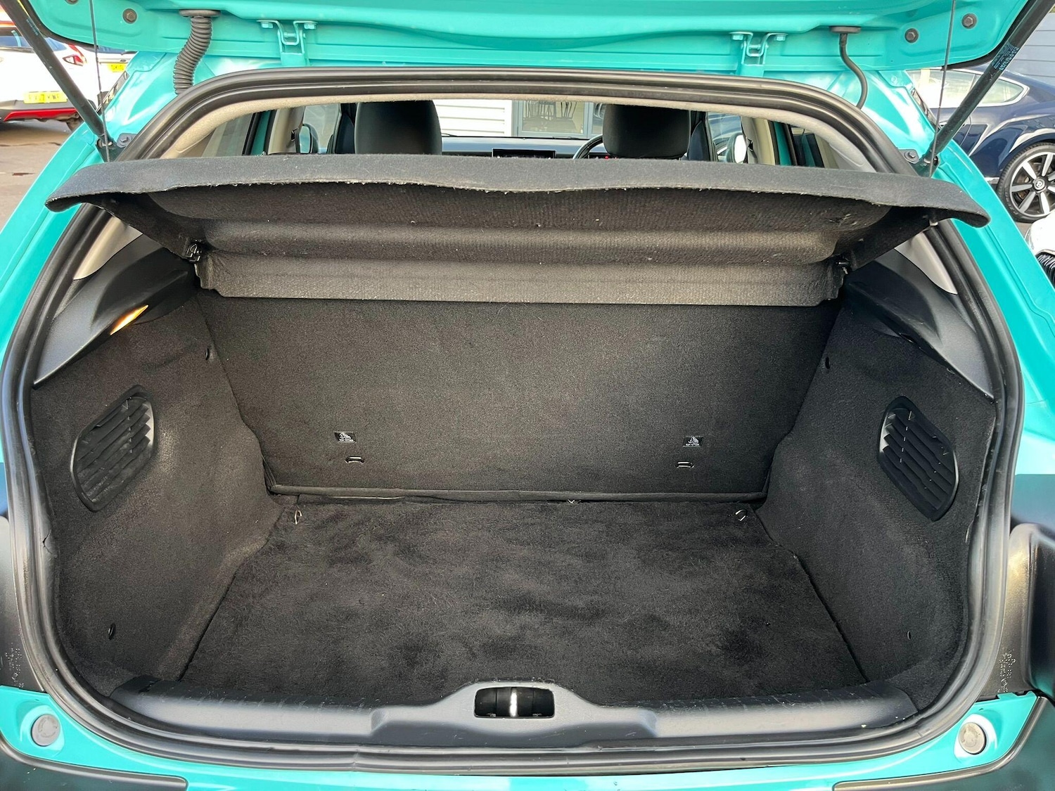 Used Citroen C4 Cactus 2015 for sale - 76715065: Photo 35