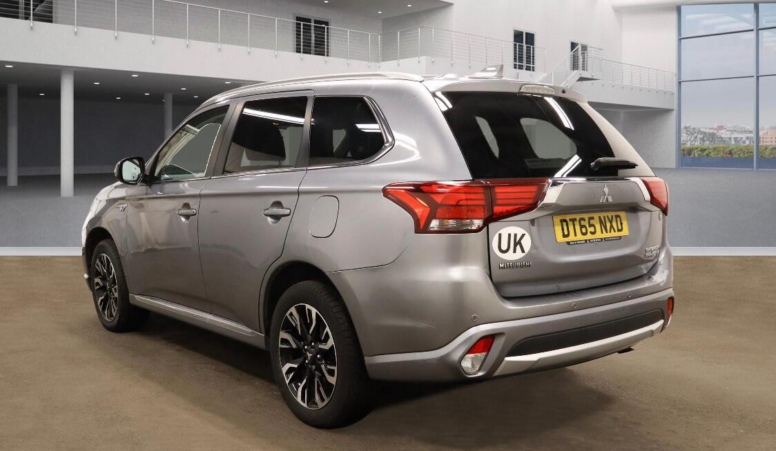 Used Mitsubishi Outlander 2016 for sale - 76440676: Photo 5