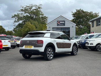 Used Citroen C4 Cactus 2015 for sale - 75697342: Photo