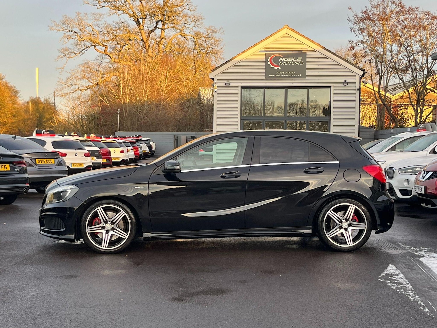 Used Mercedes-Benz A-Class 2014 for sale - 77131016: Photo 4