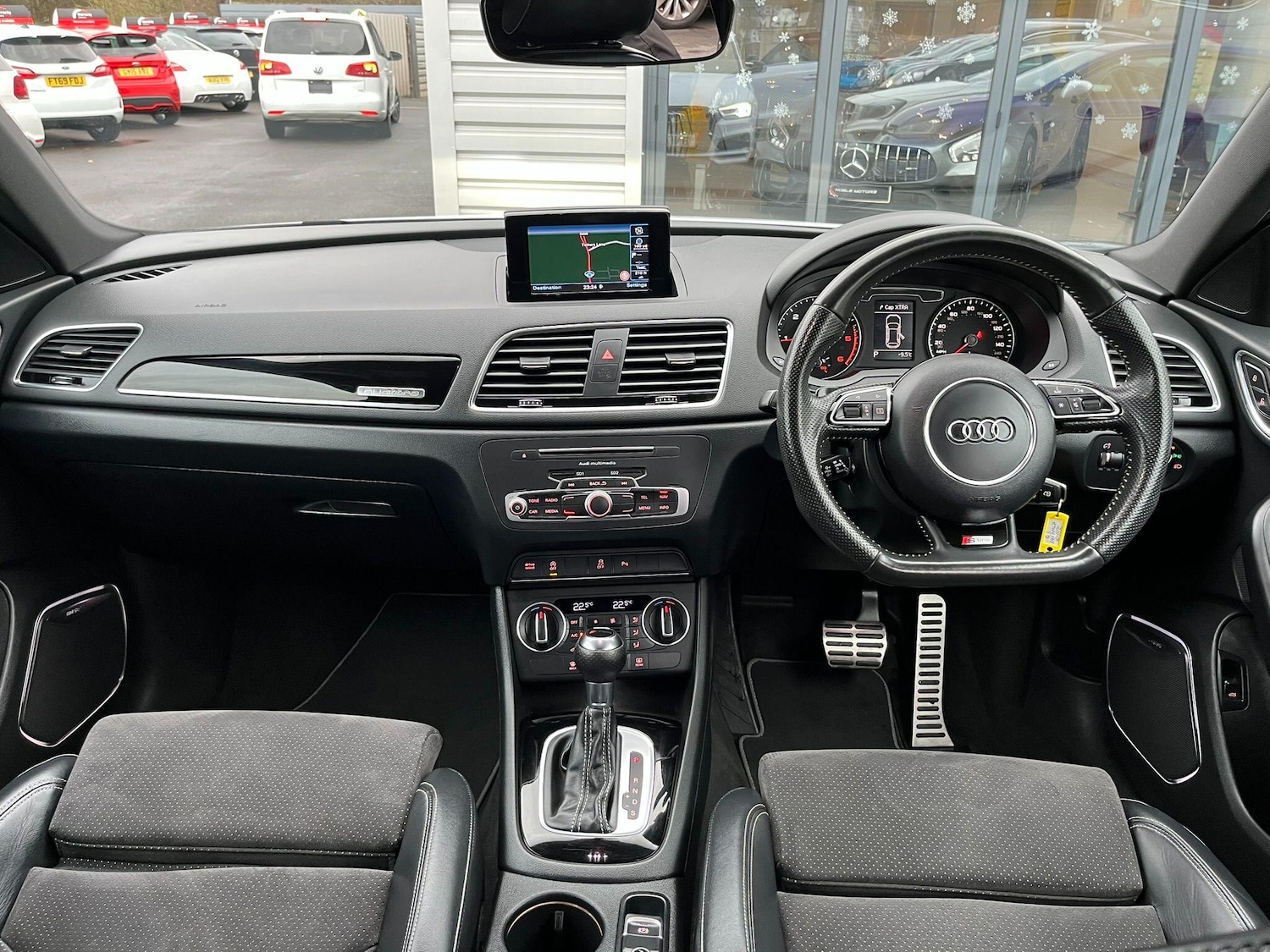 Used Audi Q3 2017 for sale - 76976332: Photo 15