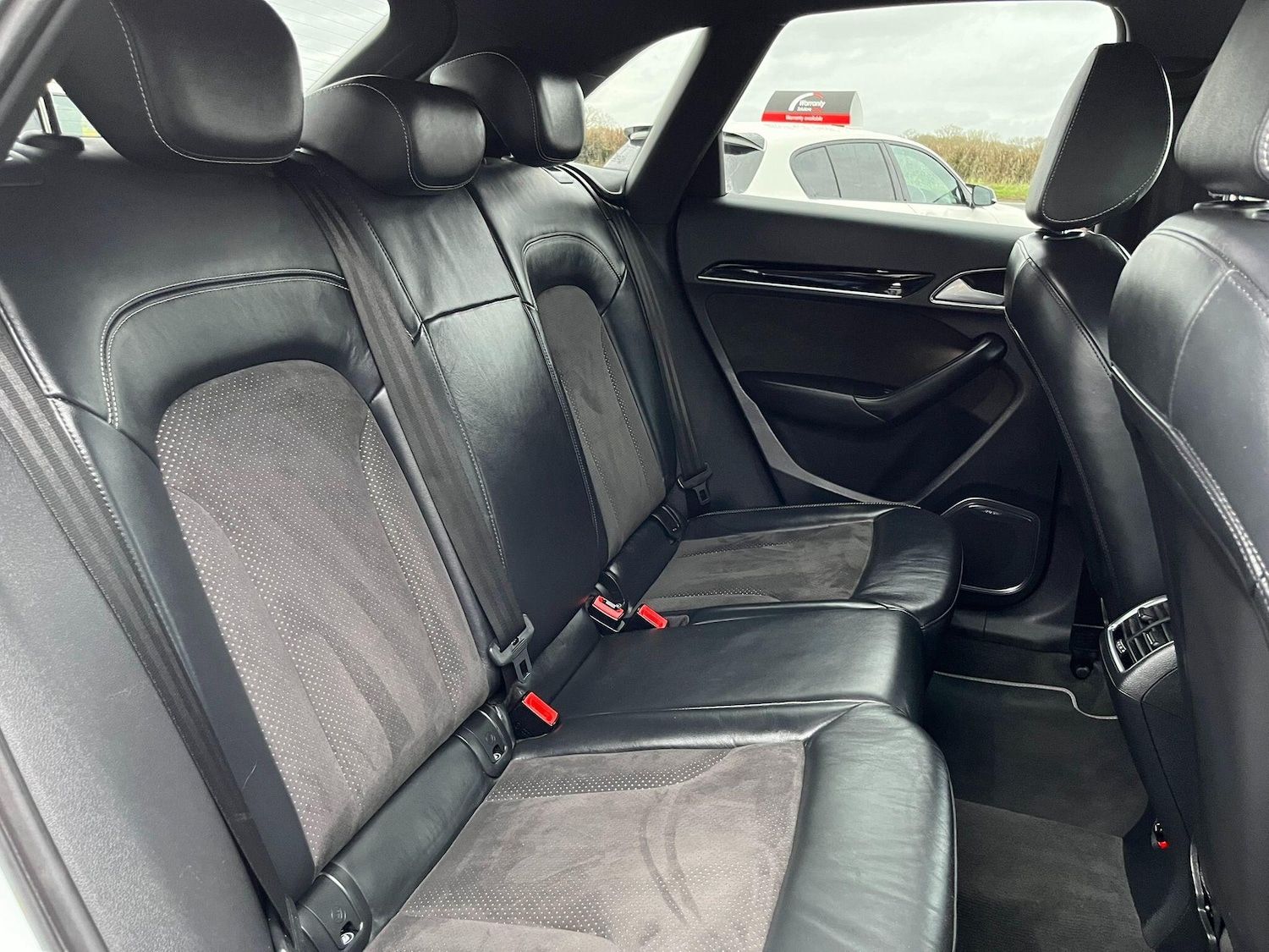 Used Audi Q3 2017 for sale - 76976332: Photo 35