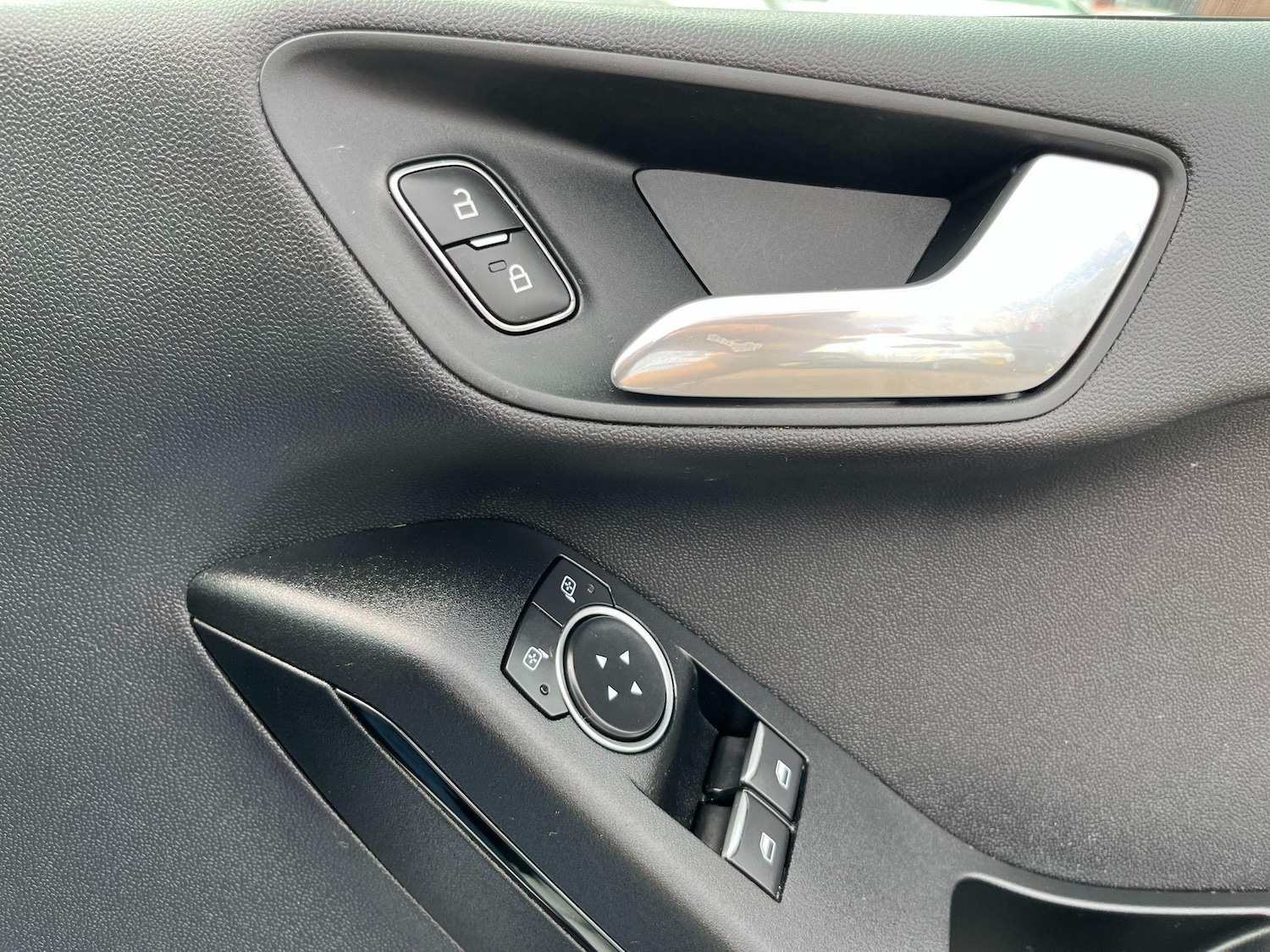 Used Ford Fiesta 2020 for sale - 76987922: Photo 18