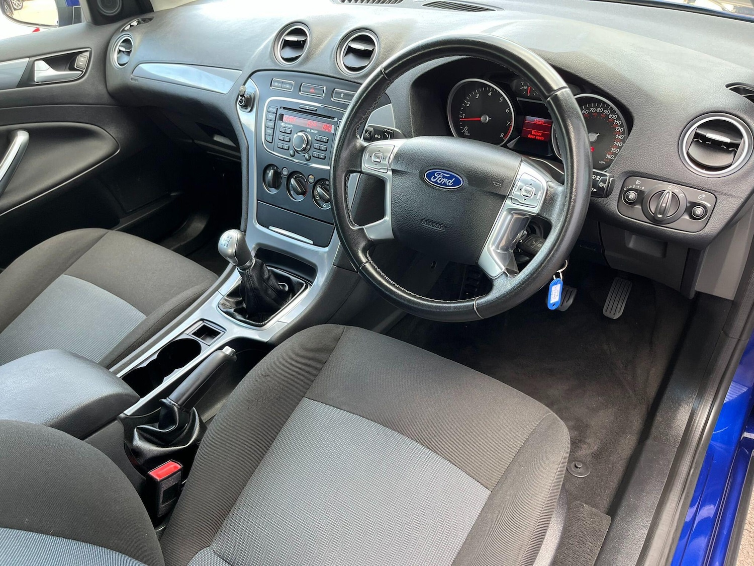 Used Ford Mondeo 2014 for sale - 76199708: Photo 12
