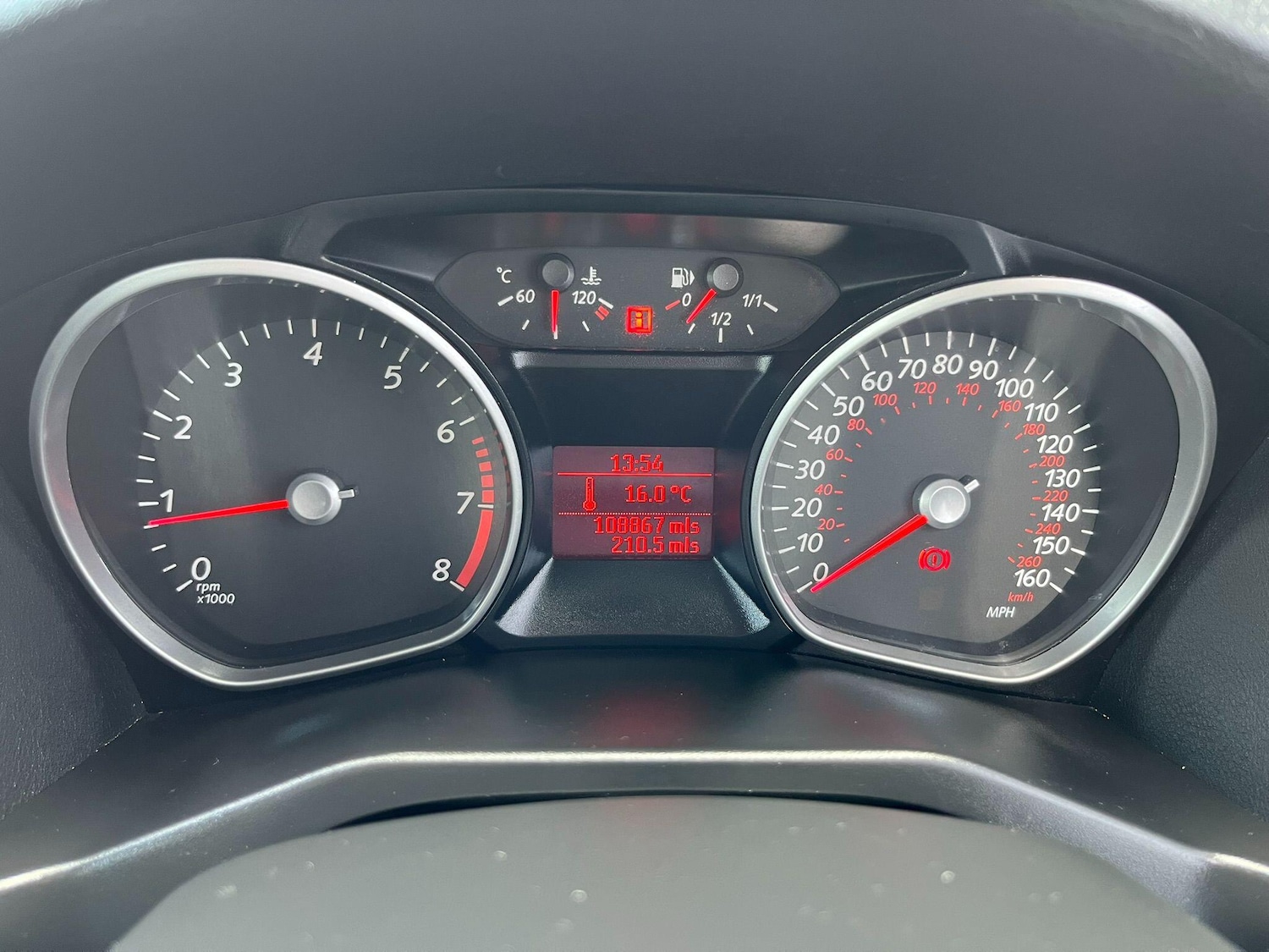Used Ford Mondeo 2014 for sale - 76199708: Photo 16