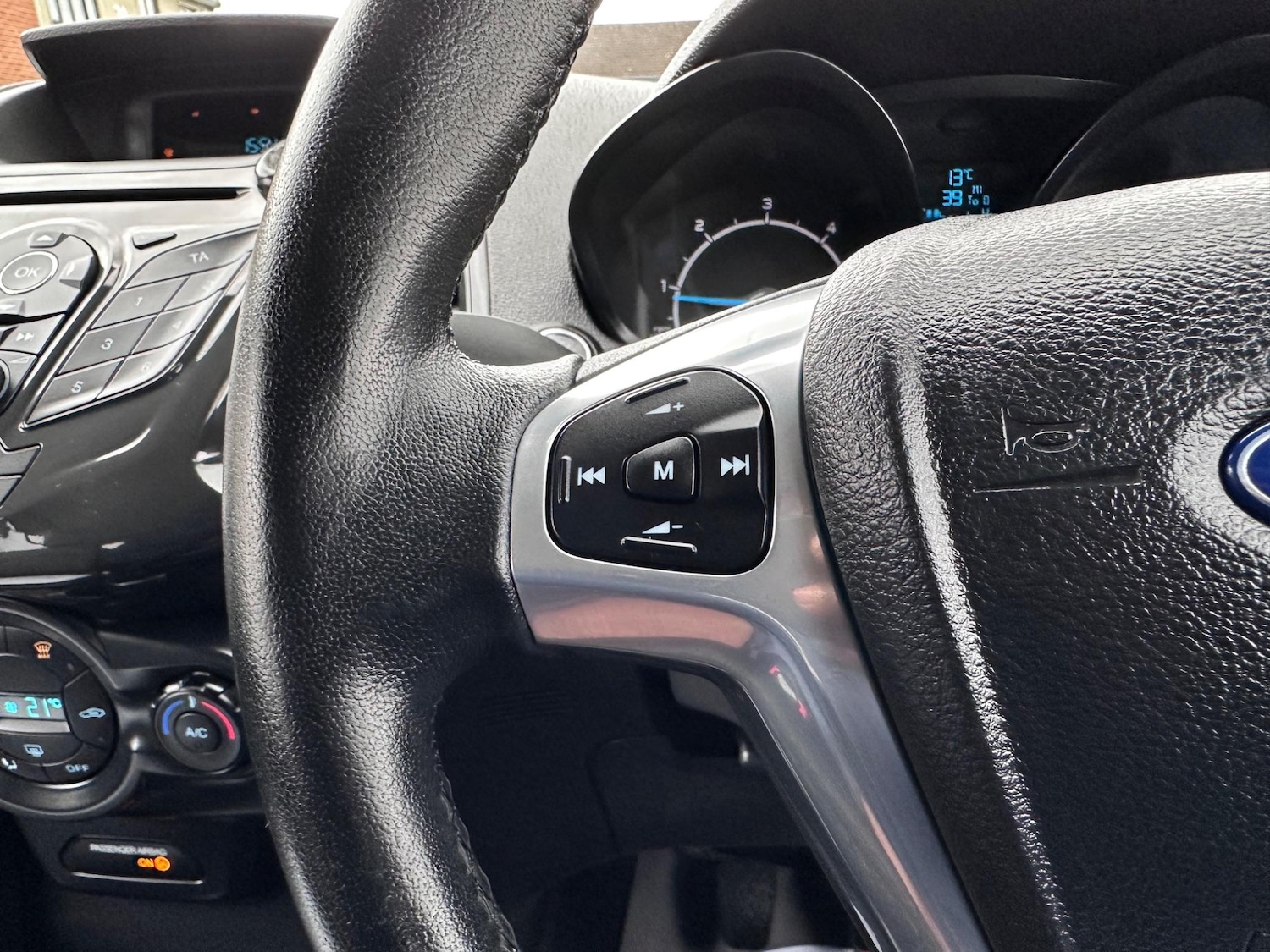 Used Ford Ecosport 2014 for sale - 76990532: Photo 18