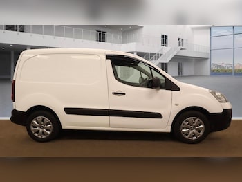 Used Citroen Berlingo 2015 for sale - 75884115: Photo