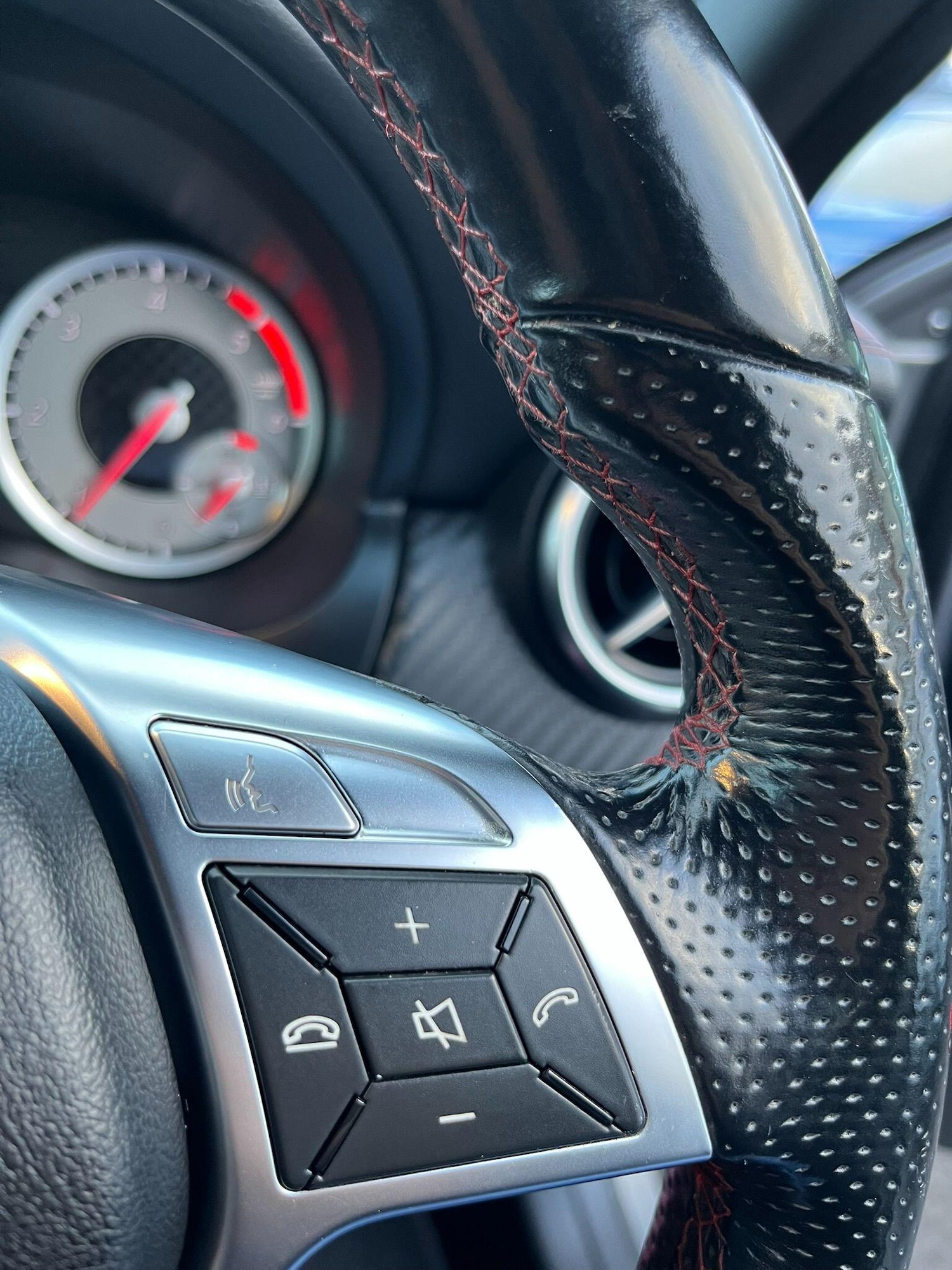 Used Mercedes-Benz A-Class 2013 for sale - 76926986: Photo 17