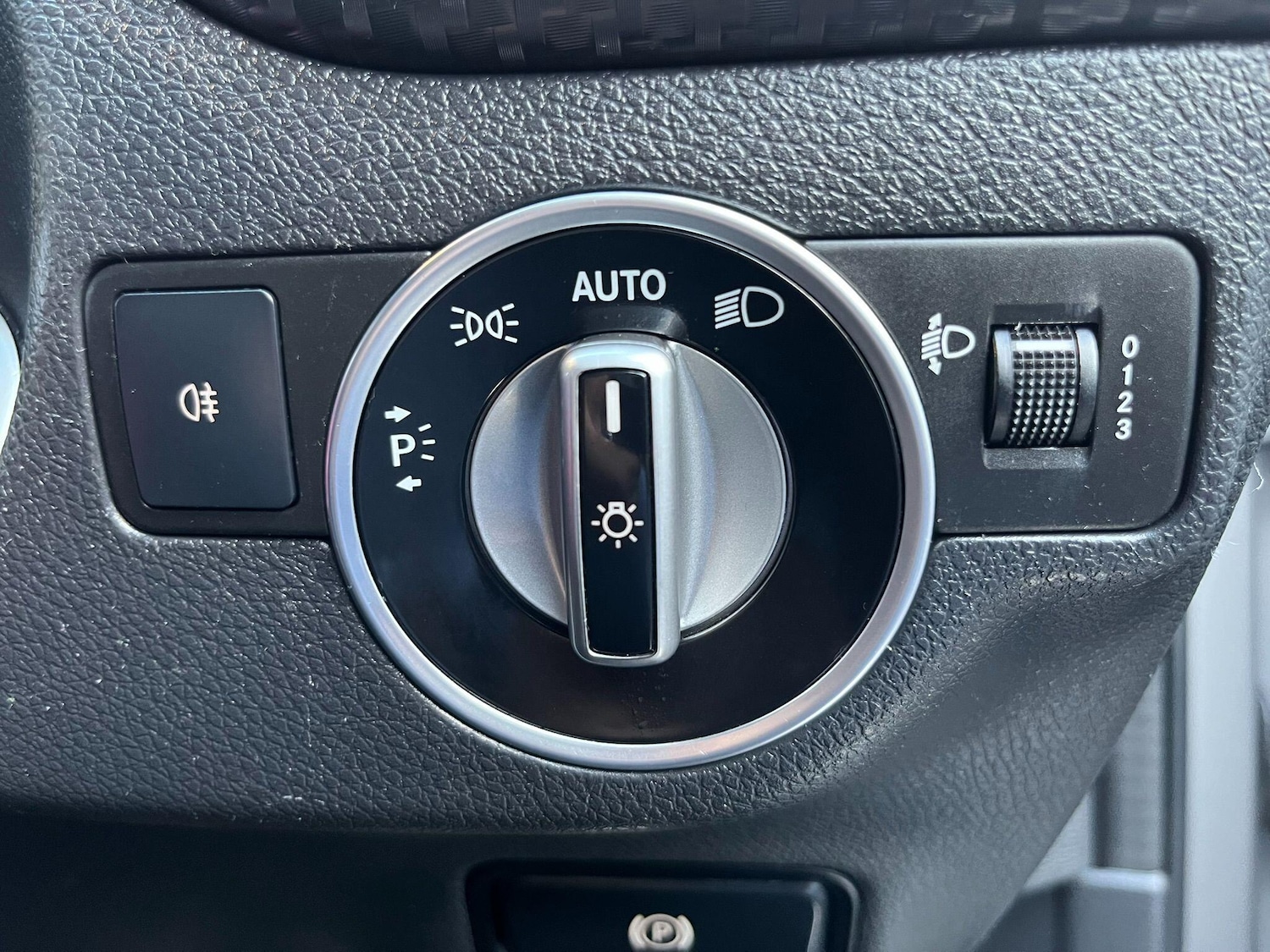 Used Mercedes-Benz A-Class 2013 for sale - 76926986: Photo 18