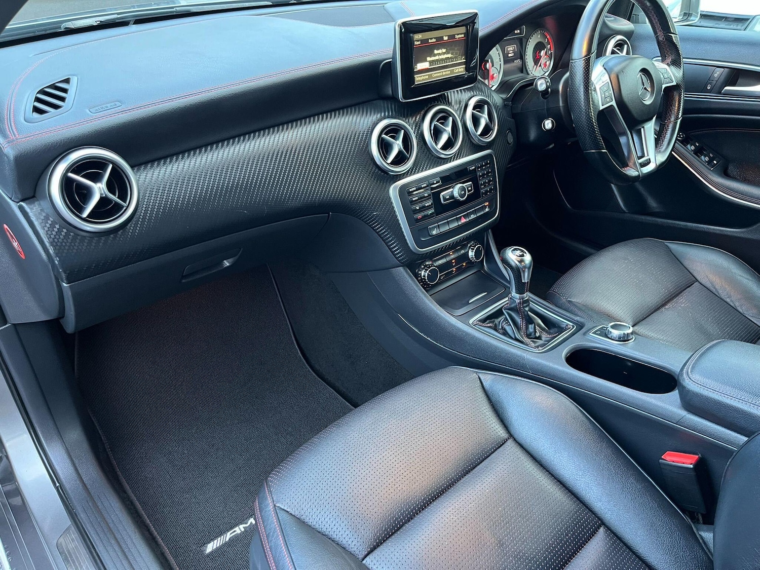 Used Mercedes-Benz A-Class 2013 for sale - 76926986: Photo 25