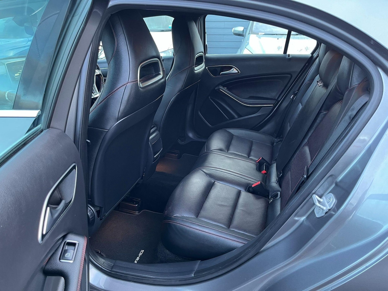 Used Mercedes-Benz A-Class 2013 for sale - 76926986: Photo 27