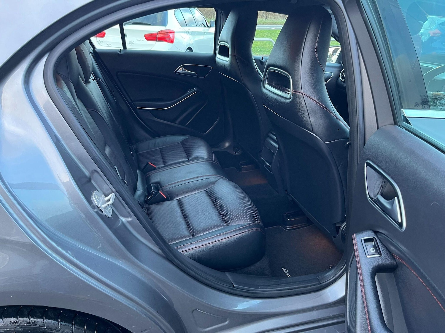 Used Mercedes-Benz A-Class 2013 for sale - 76926986: Photo 30