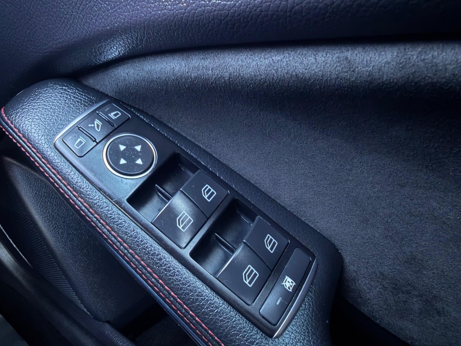 Used Mercedes-Benz A-Class 2013 for sale - 77396427: Photo 21