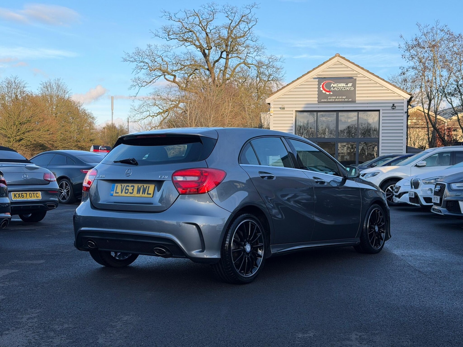 Used Mercedes-Benz A-Class 2013 for sale - 77396427: Photo 4