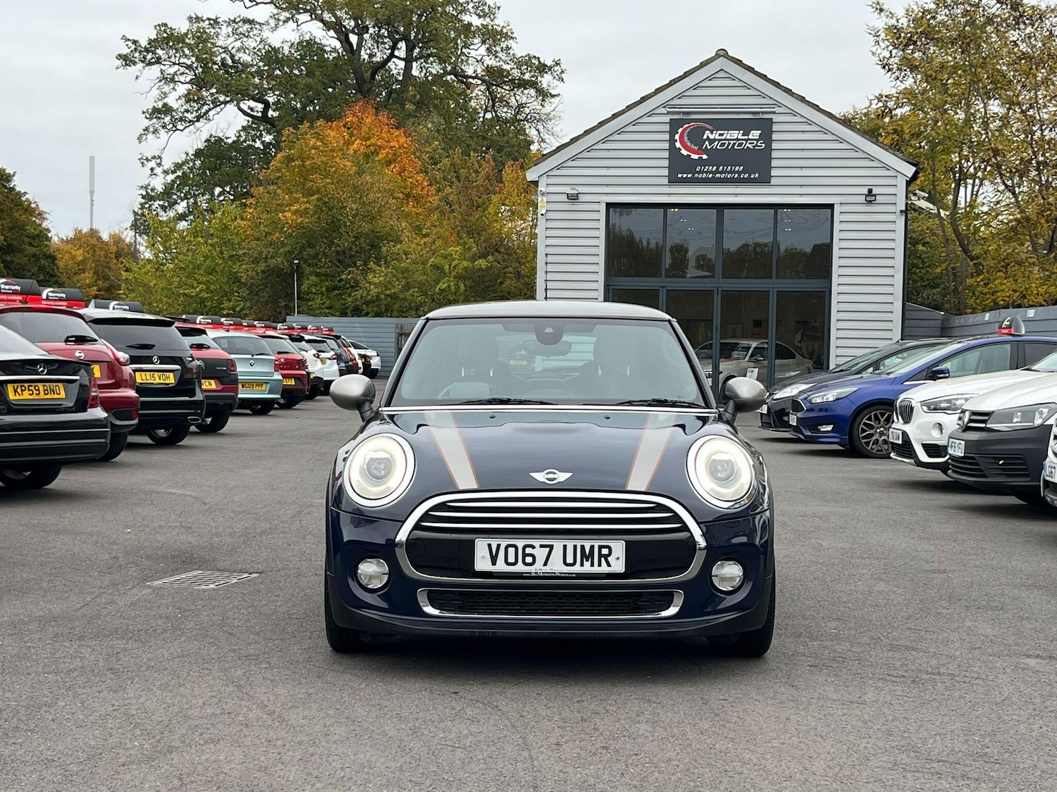 Used MINI Hatch 2017 for sale - 76989509: Photo 2