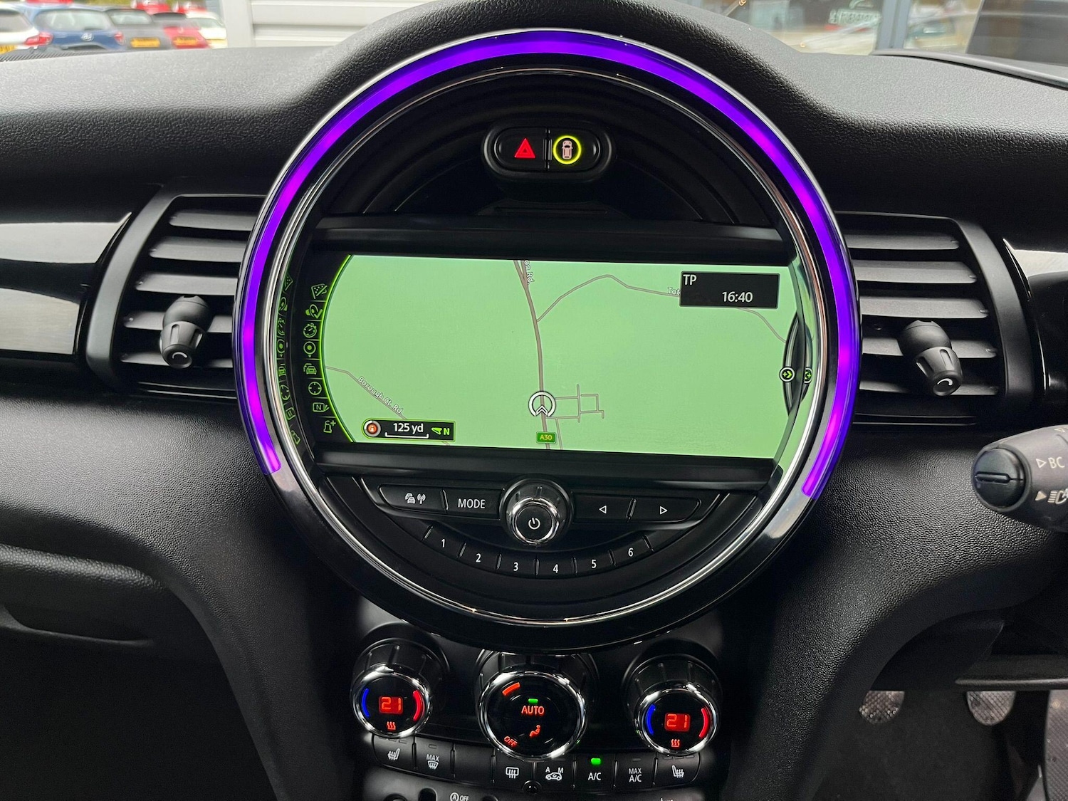 Used MINI Hatch 2017 for sale - 76989509: Photo 23