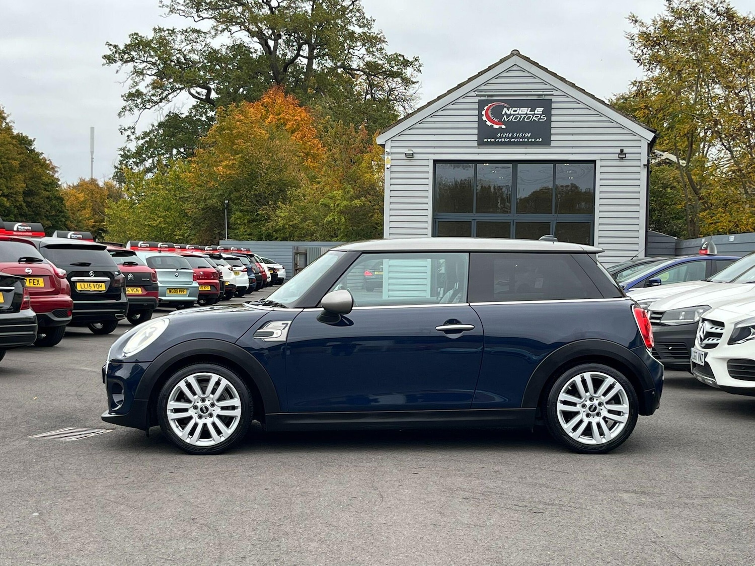 Used MINI Hatch 2017 for sale - 76989509: Photo 4