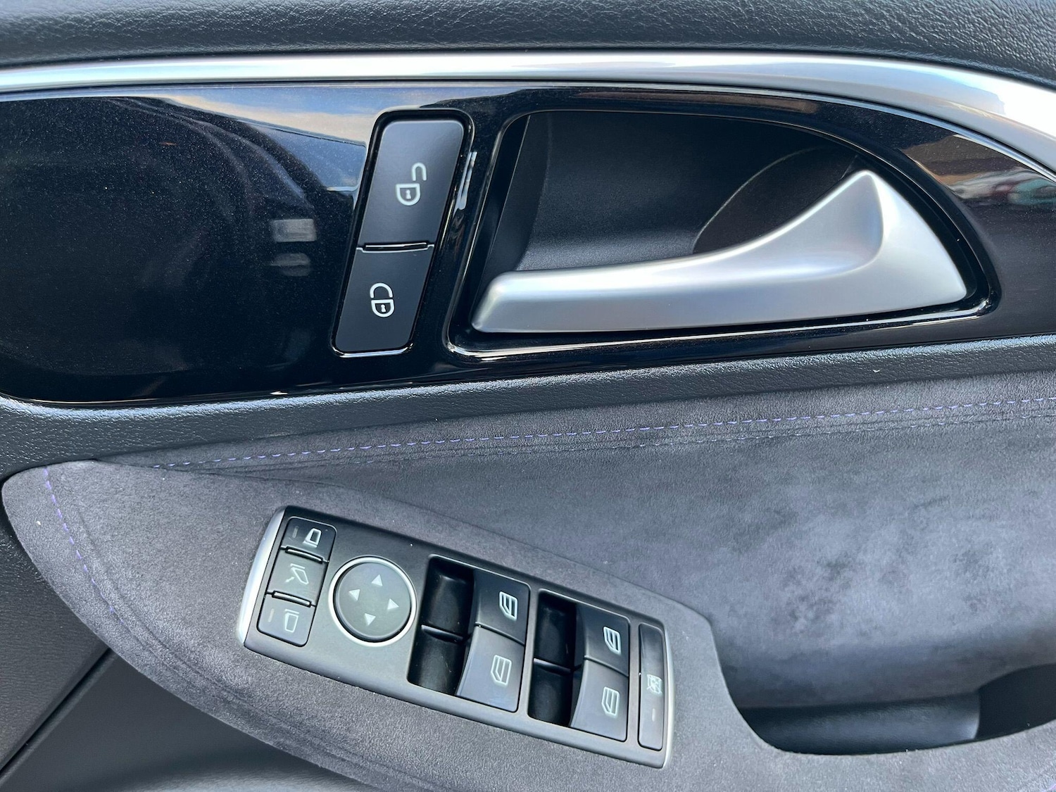 Used Infiniti Q30 2015 for sale - 76912972: Photo 10