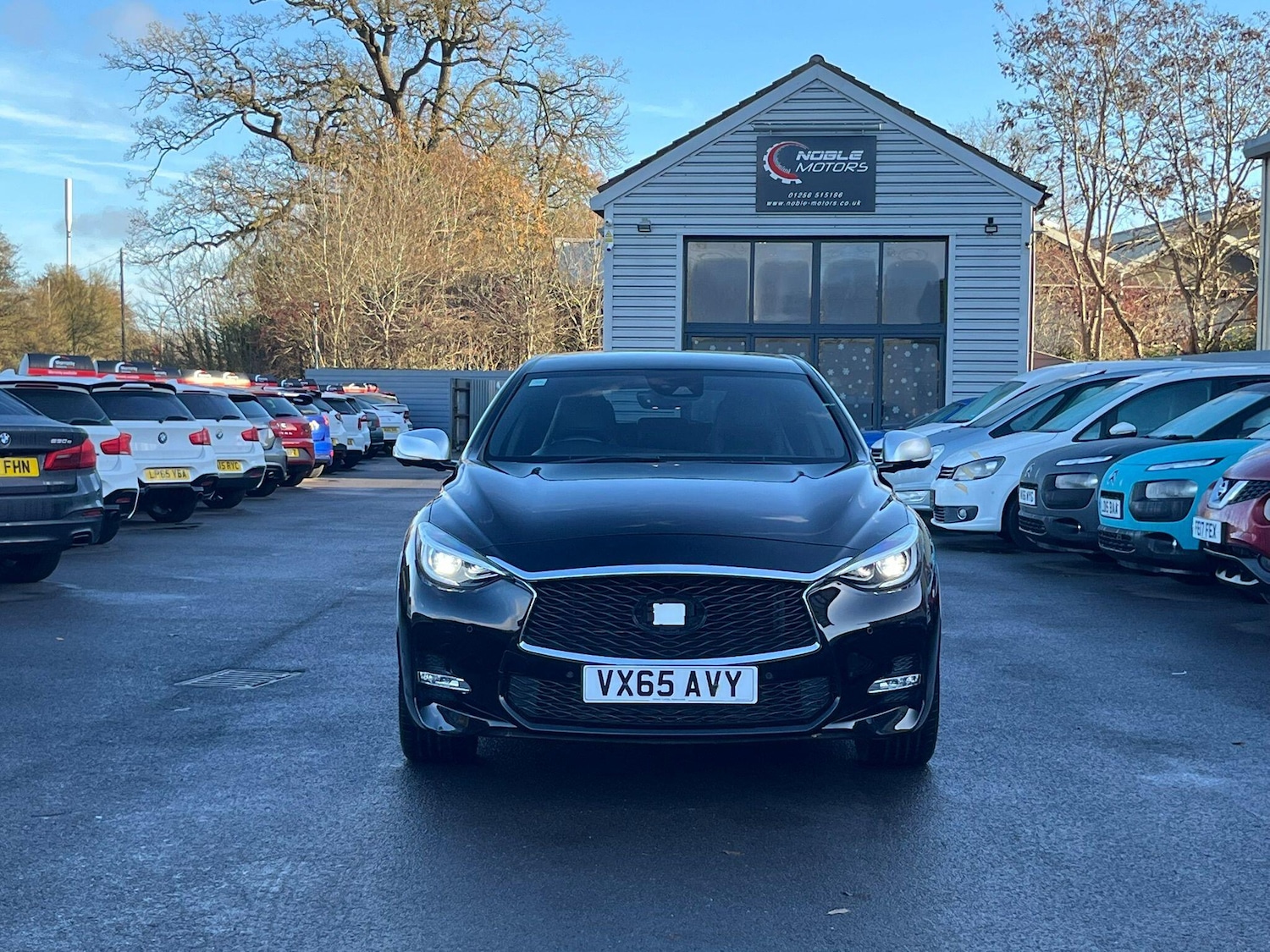 Used Infiniti Q30 2015 for sale - 76912972: Photo 2