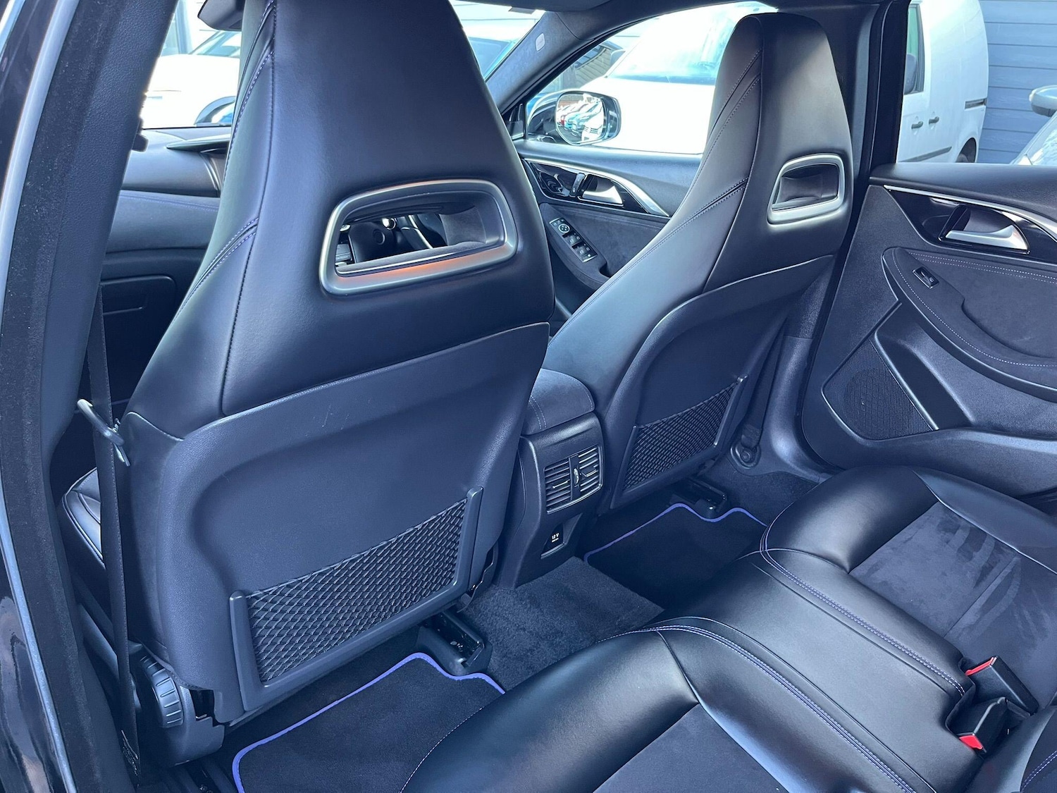 Used Infiniti Q30 2015 for sale - 76912972: Photo 33