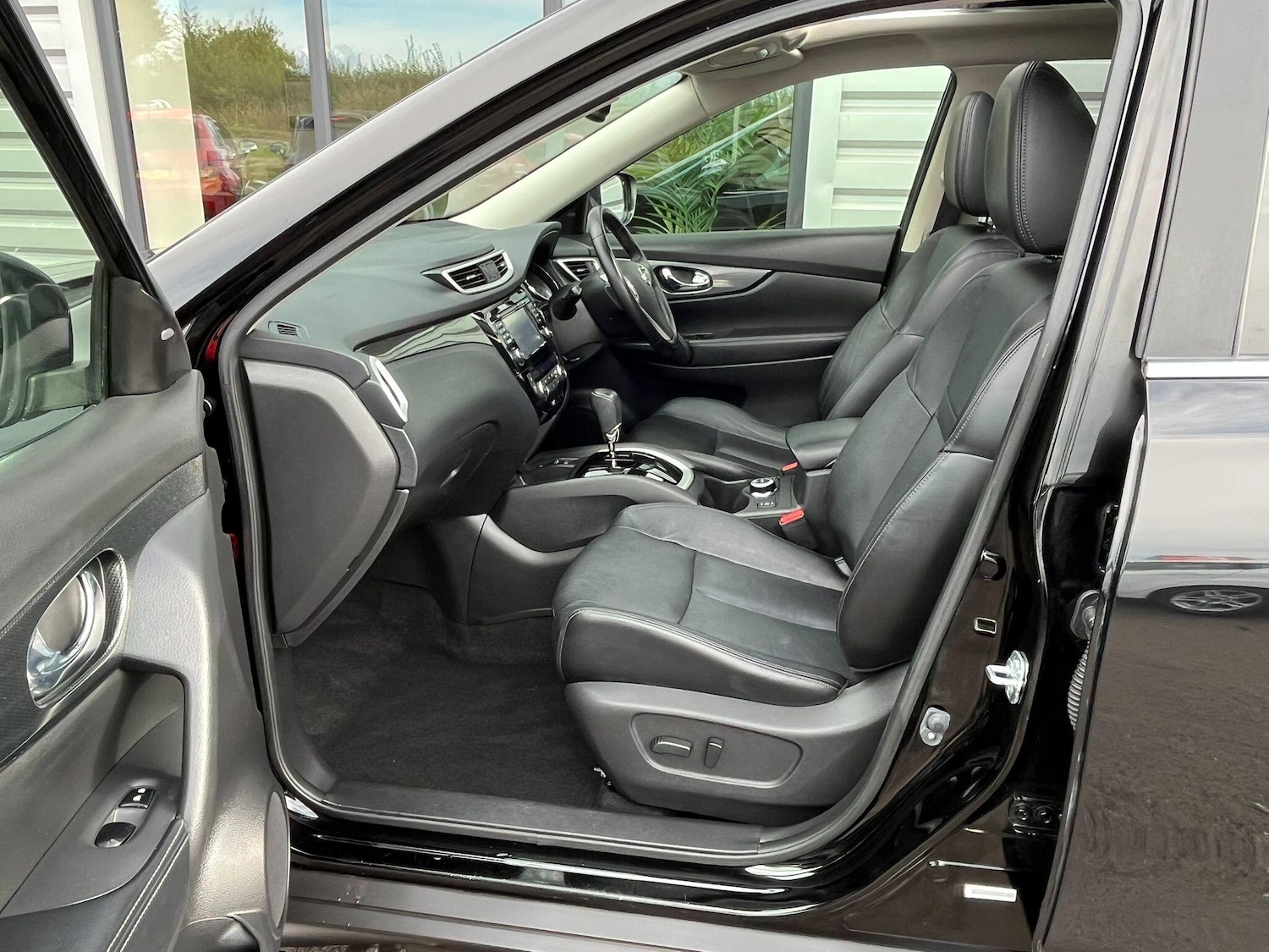 Vehicle 29