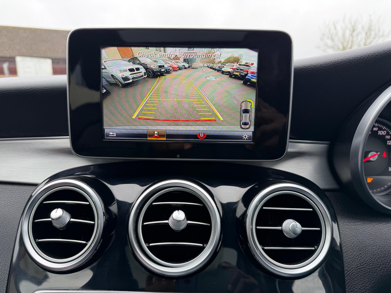 Used Mercedes-Benz C Class 2017 for sale - 77633560: Photo 17