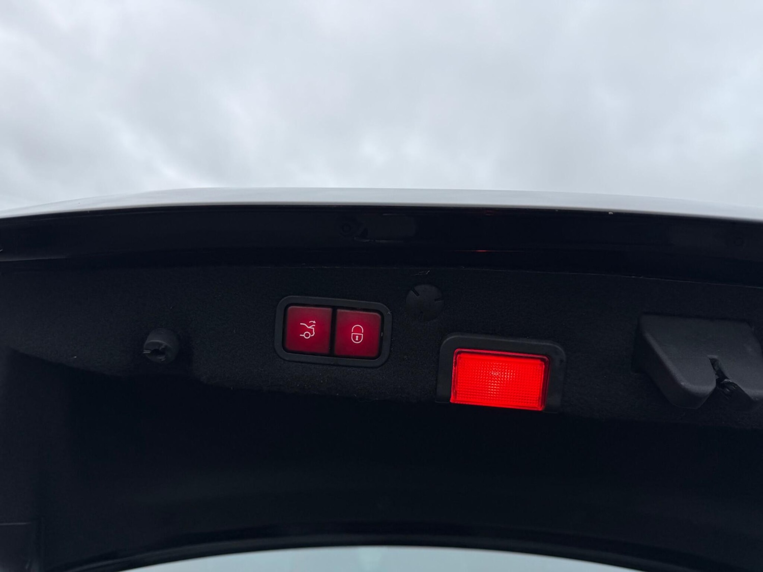 Used Mercedes-Benz C Class 2017 for sale - 77633560: Photo 25