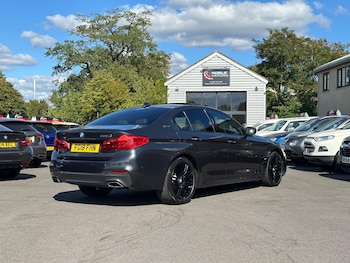 Used BMW 5 Series 2018 for sale - 75600207: Photo