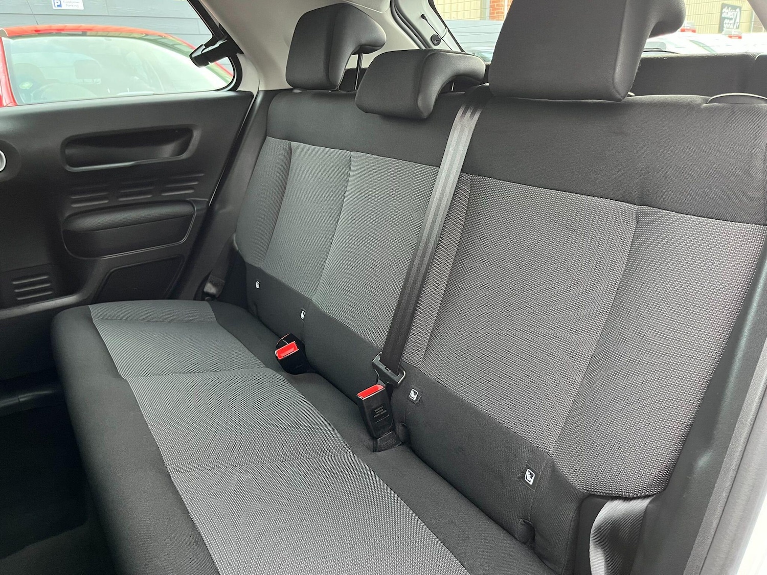 Used Citroen C4 Cactus 2015 for sale - 77156788: Photo 31