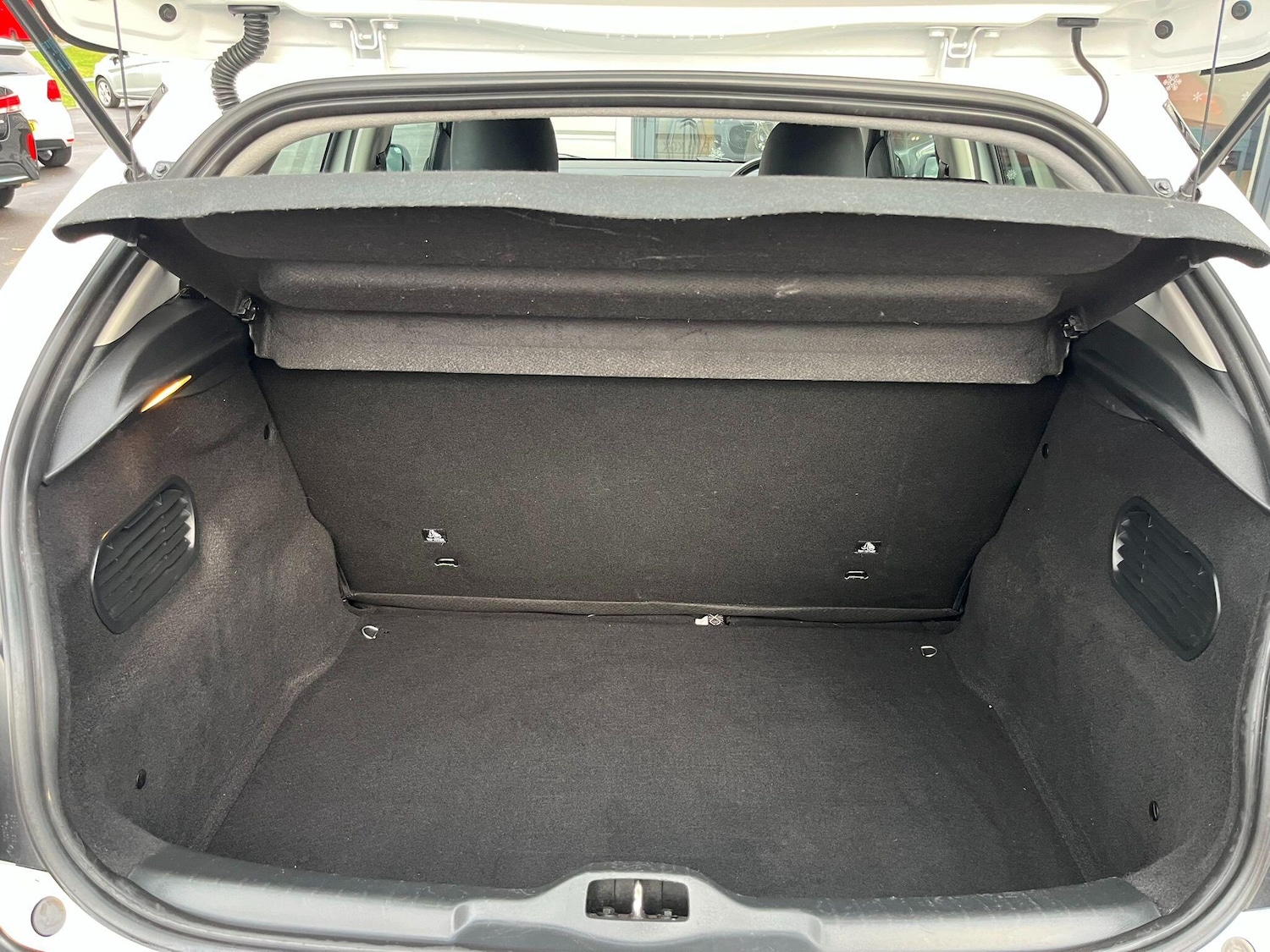 Used Citroen C4 Cactus 2015 for sale - 77156788: Photo 36