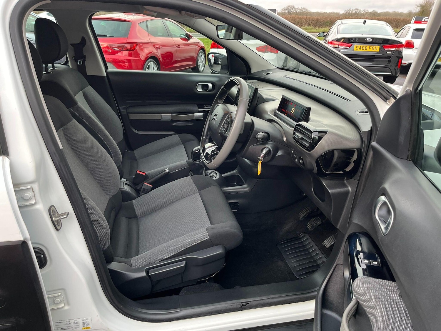 Used Citroen C4 Cactus 2015 for sale - 77156788: Photo 9