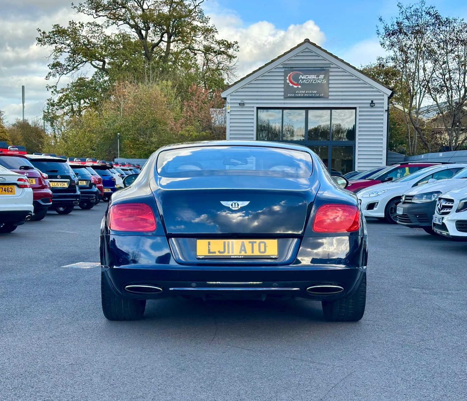 Used Bentley Continental 2011 for sale - 76992392: Photo 16