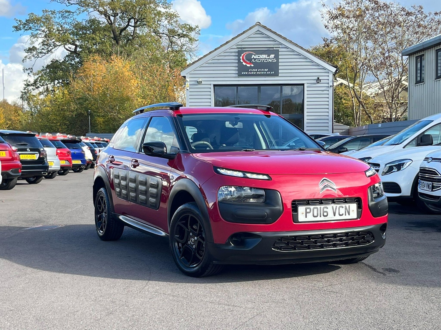 Used Citroen C4 Cactus 2016 for sale - 76349634: Photo 1