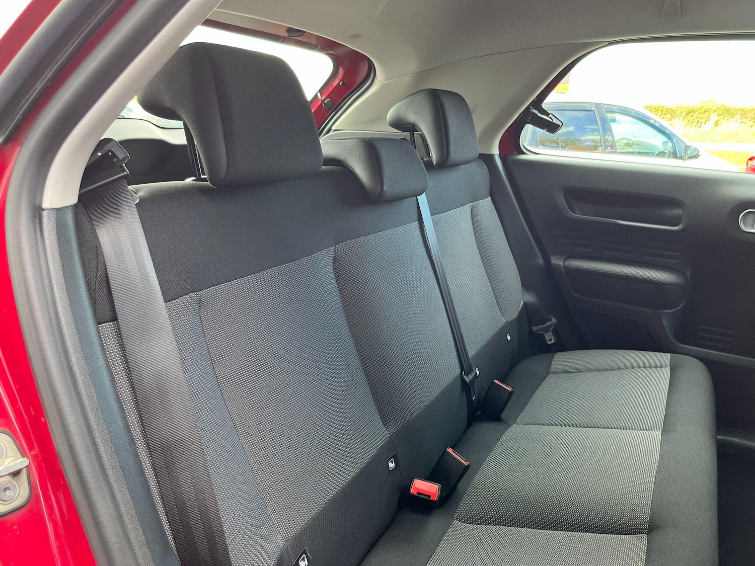 Used Citroen C4 Cactus 2016 for sale - 76349634: Photo 34