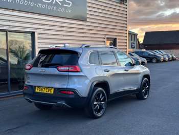 Used Jeep Cherokee 2017 for sale - 73972388: Photo