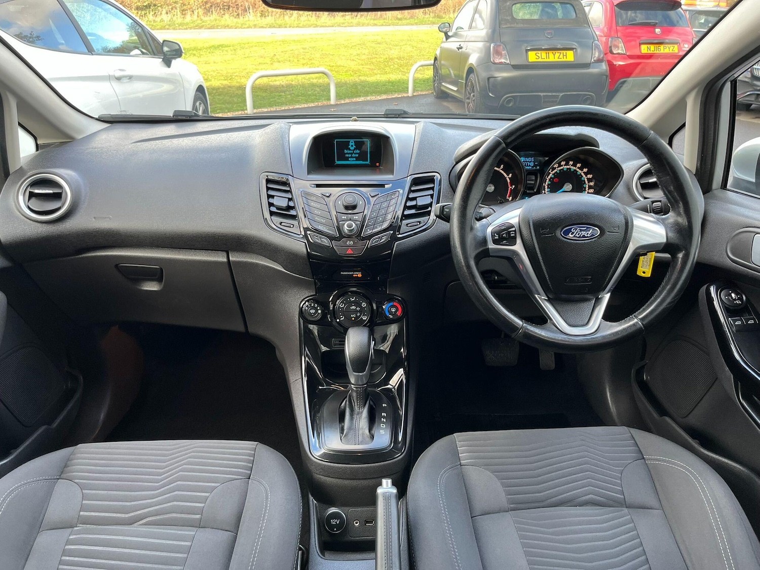 Used Ford Fiesta 2014 for sale - 76990201: Photo 13