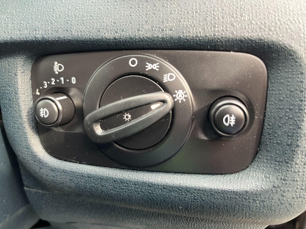 Used Ford Fiesta 2012 for sale - 76215282: Photo 16