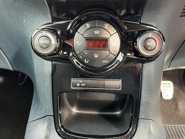 Used Ford Fiesta 2012 for sale - 76215282: Photo 20