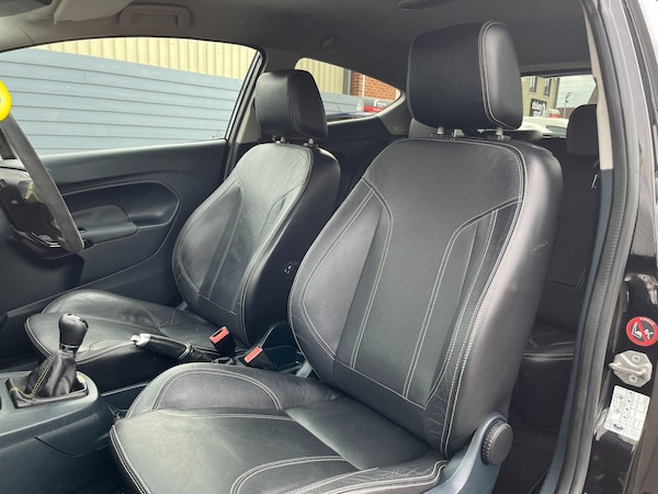 Used Ford Fiesta 2012 for sale - 76215282: Photo 24